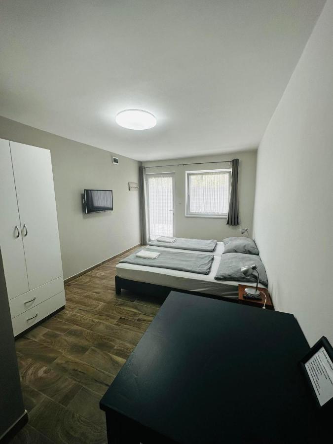 Freedom Apartman Morahalom Exterior photo